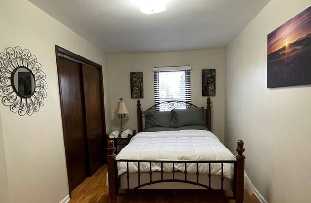 New Humble Home! - Near Six Flags & Naval Base!