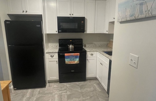 New Listing at Ocean Edge- Guest Passes Available