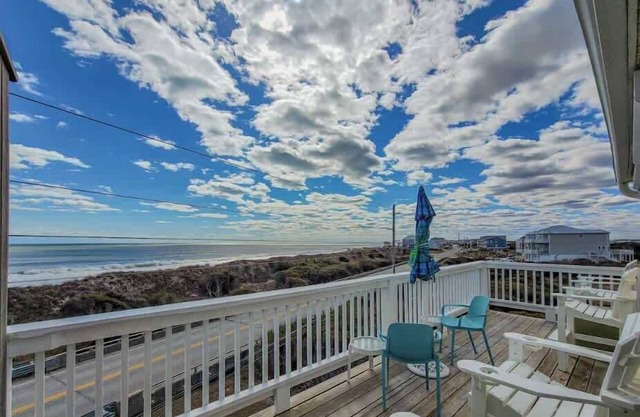 New listing Discount! Oceanfront | Private Beach Access