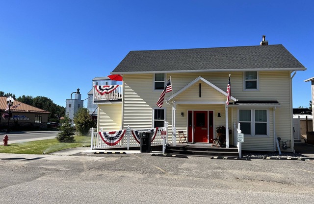 New Listing! In Downtown Red Lodge. Excellent Location!