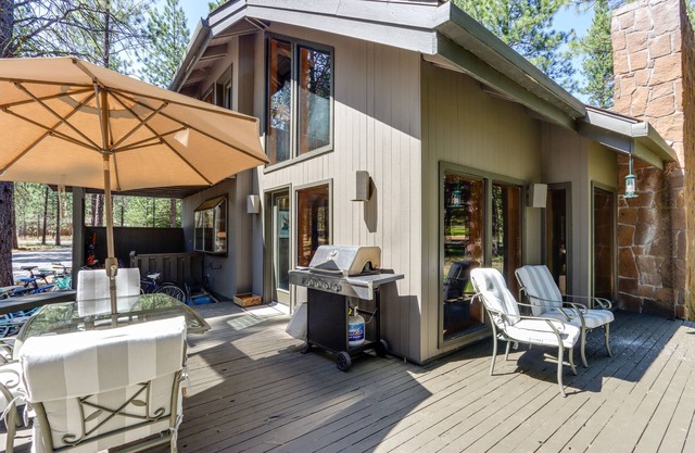 New listing! Stunning, dog-friendly home in the pines w/ shared amenities