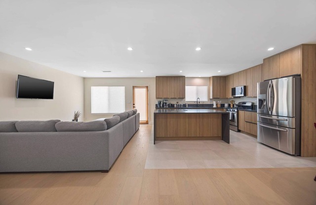 New Listing! Valley Villa by Colby & Conrad!