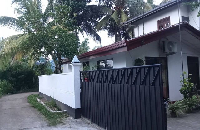 NEW LOOK VILLA IN MIRISSA