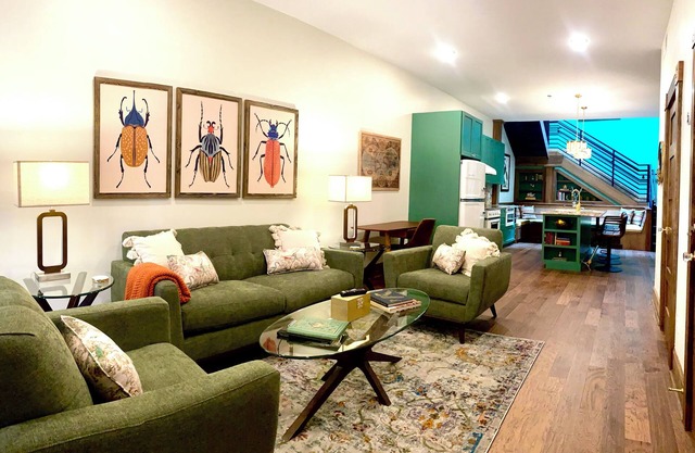 NEW luxury 2-story loft in heart of walkable, historic Southside neighborhood