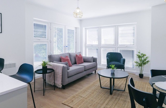 NEW Luxury South Manchester Flat
