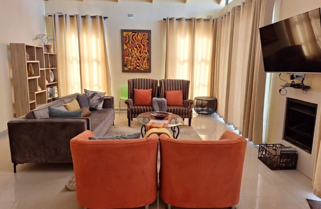 New, modern, airy 3 bed Home,Monavale Strathaven