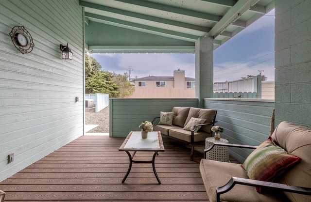 New Moonstone Beachfront Escape