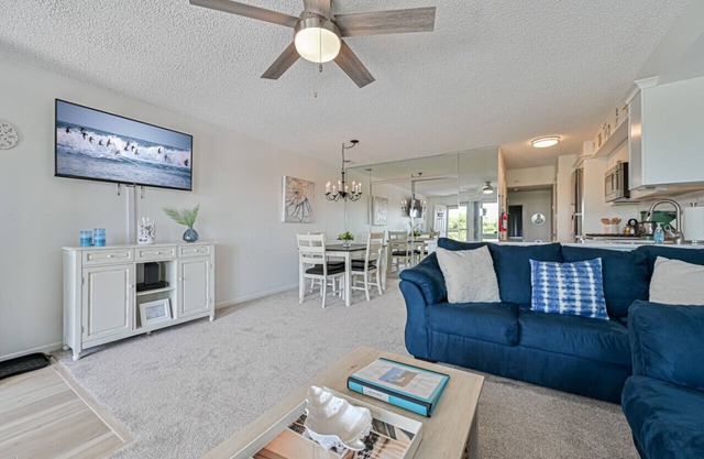 New! Ocean Front Couple's+Family Retreat-Close2AC!