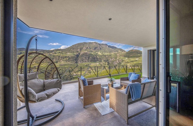 New Opening - "Apartment 16" with Mountain View, Terrace & Wi-Fi
