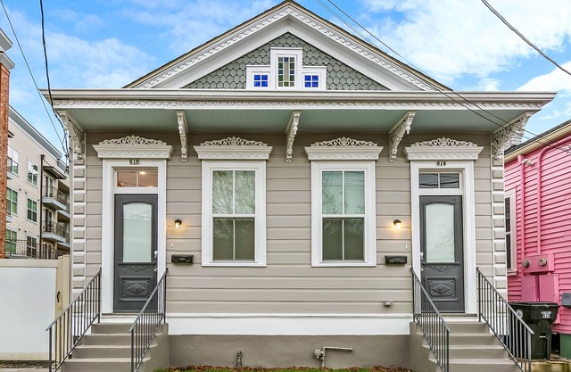 New Orleans Home Two Miles to Bourbon Street