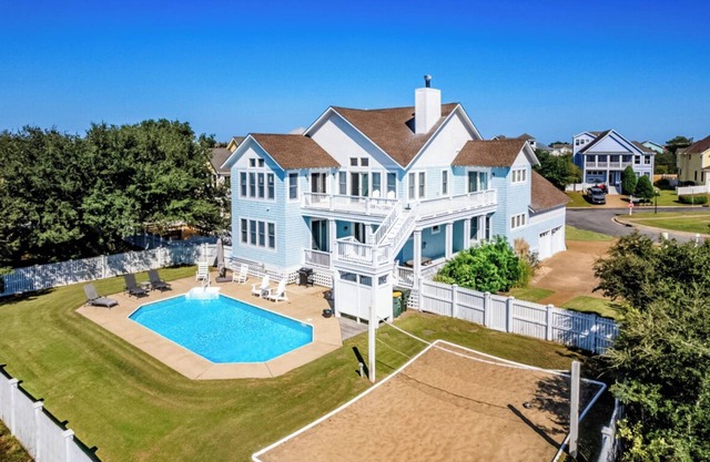 New - Pool,Game Room,Access 2 Beach,Golf Community