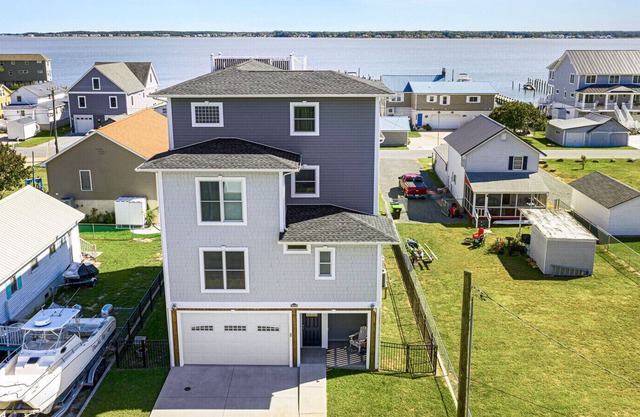 New rental! This 3-level home has water views to die for! Just 30 min to Lewes and Rehoboth Beach!