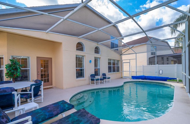 NEW! Retreat w/ heated Pool ~ 9 Mi to Disney!
