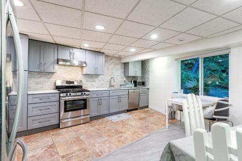 NEW Spacious 3 Bedrooms -Nature Lovers Dream