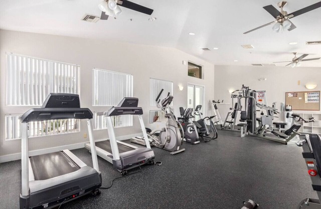 New Spectacular Luxury Condo !