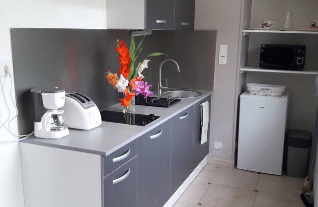New studio in the heart of the Marais Poitevin, ideal for a change of scenery