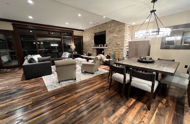 New Ultra-Luxury Upper Deer Valley Ski in/Out Condominium.