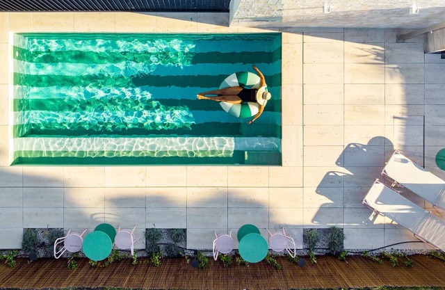 NEW Urban Retreat - ApartHotel Luxury incl Breakfast & Housekeeping