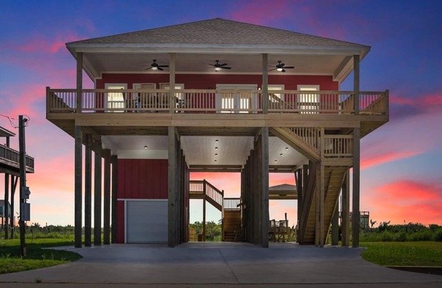 New Vacation Beach Home Fisherman's Dream