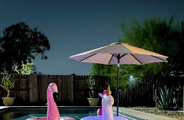 Newer, Modern 3BR Home w/Amazing Pool, & Backyard Retreat/Central AC and Heat