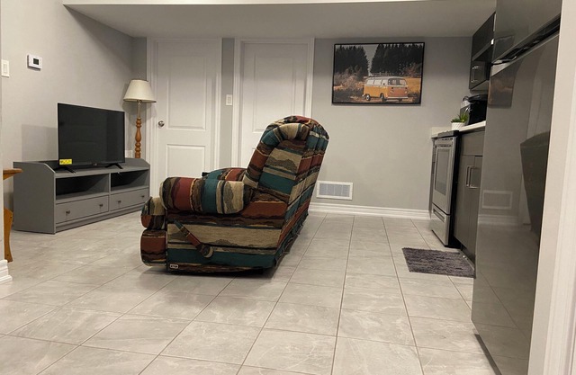 Newly built 2-Bed Apartment close to Niagara Falls
