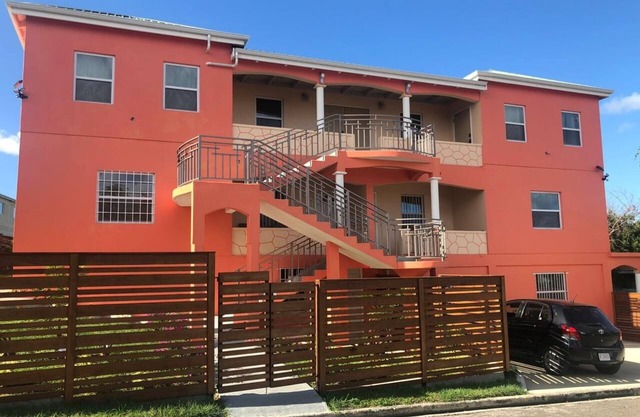 Newly Built, Family-Friendly, Spacious, Centrally Located Villas