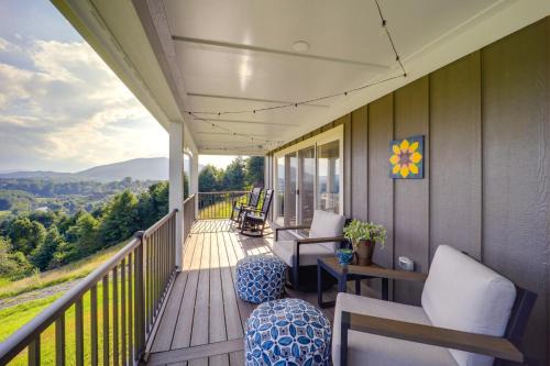 Newly Built Home with Panoramic Views in Jefferson!