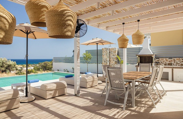 NEWLY BUILT Stylish Luxury 2-bedroom villa in the delightful village of Gennadi