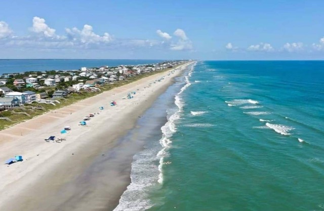 Newly Constructed Luxury Condo! Peak Ocean Views, Steps away from Beach, Pool!