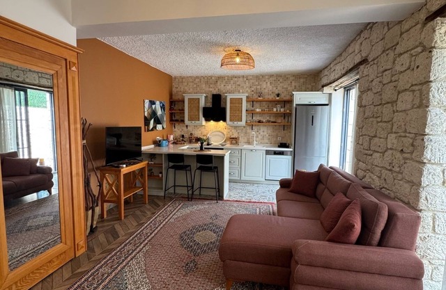 Newly furnished Alaçatı stone house design with villa comfort in Çeşme.