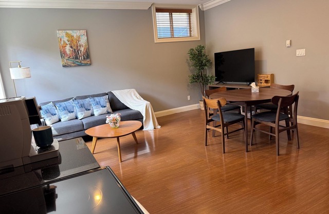 Newly furnished Queen-bed Room2, shared bath and common space