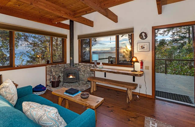 Newly Listed! Westside Waterview Cabin! (TLO)