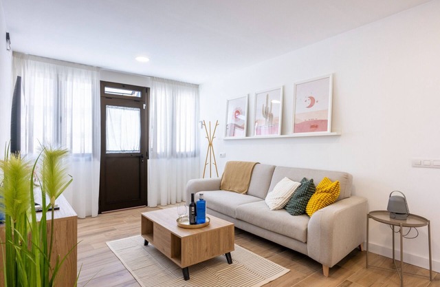 Newly refurbished holiday home in S/C