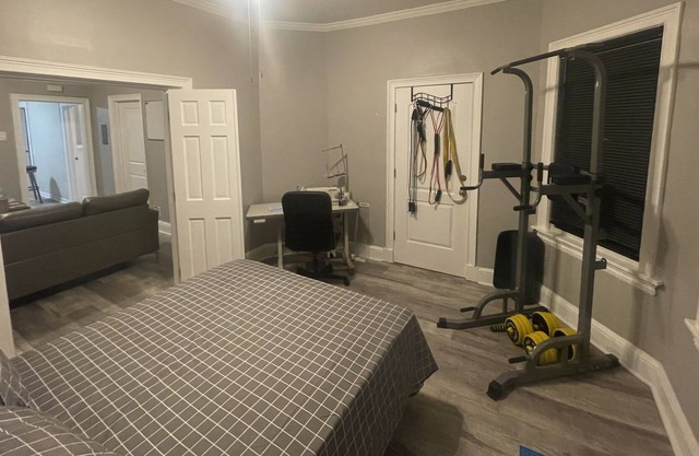 Newly Remodeled 2BR Mins From EWR Penn Station & NYC