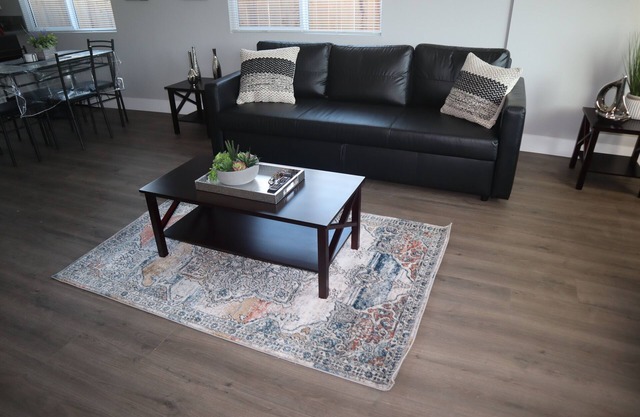 Newly Remodeled/Furnished 3bed/2bath Home Near LAX