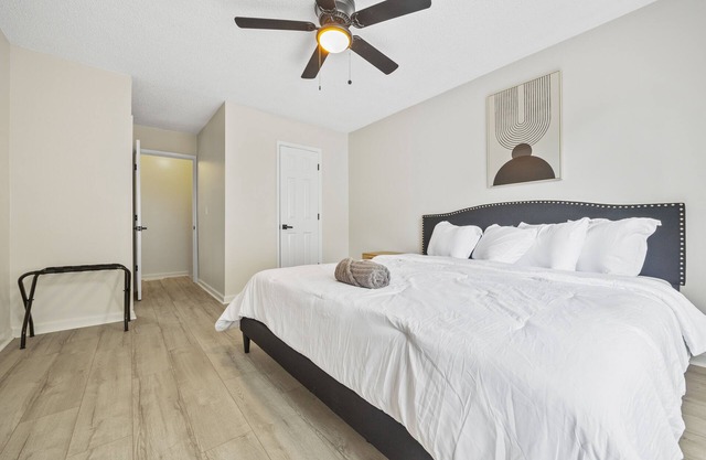 Newly Remodeled Home By Truist Park/The Battery/ATL Braves Stadium