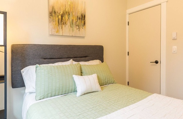 Newly Remodeled Two Bedroom Apartment