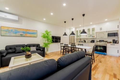Newly Renovated 3BR 2BA Spacious and Modern