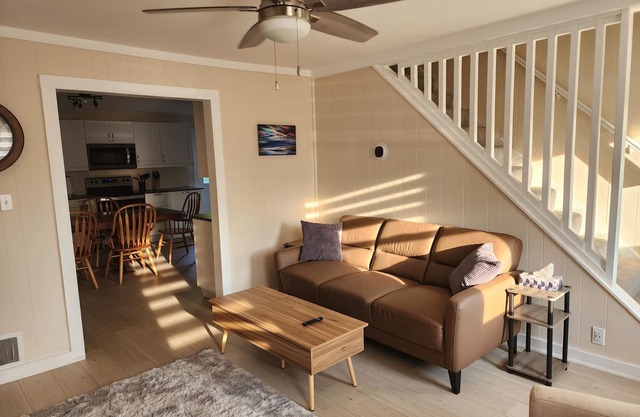 Newly renovated and furnished 4 bedroom home with office in the center of town