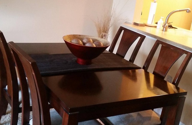 Newly Renovated, Beautiful Oceanfront Condo, 5 mins to Atlantic City