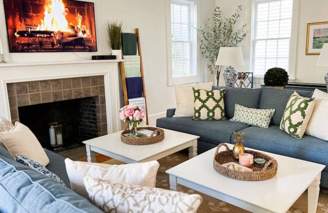 Newly Renovated Downtown Home with Historic Charm