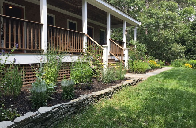 Newly Renovated Kitchen, Gardens, Central A/C
