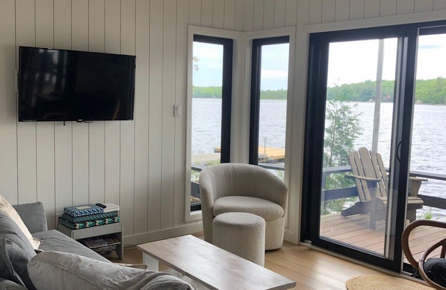Newly-Renovated Muskoka Island Cottage Steps From Water