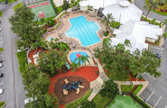 Newly Renovated Private Pool Home near Disney World - Windsor Palms - Sleeps 8