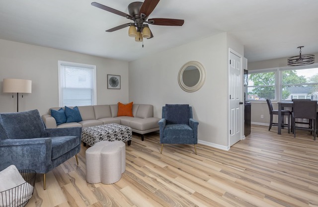 Newly Renovated,Super Clean,3BR, Great Location