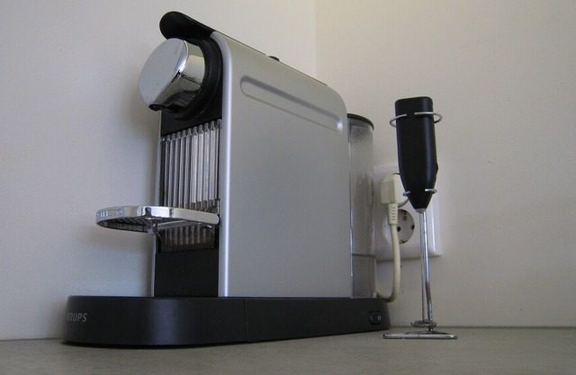 Newly renovated top floor apartment in a quiet street of the historic centre.