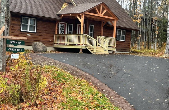 Newly renovated Trailside Duplex