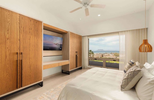 Next to Villa del Palmar New Luxury Condo!