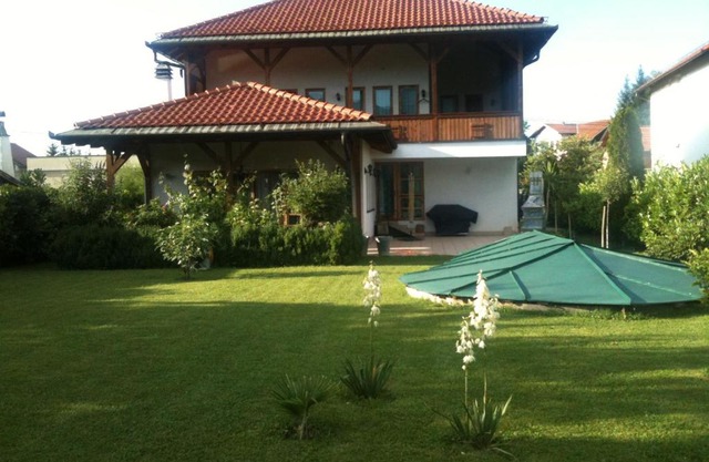 NeyreaS Traveller Awards 2021