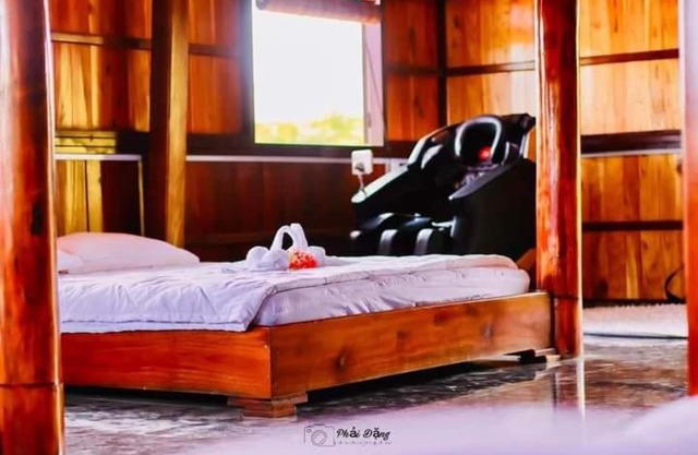 Nhà nghỉ độc lạ bờ sông Nam Cát Tiên